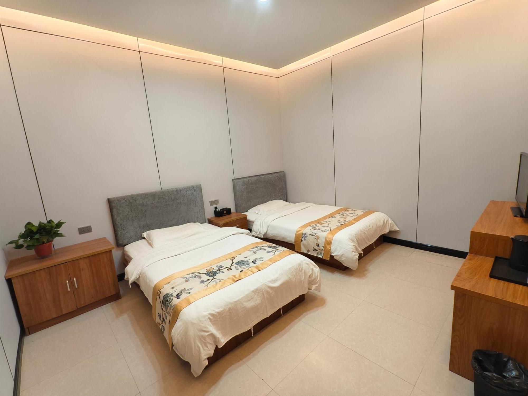 Huashan International Youth Hostel Huayin Buitenkant foto