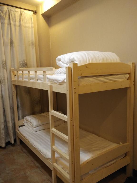 Huashan International Youth Hostel Huayin Buitenkant foto